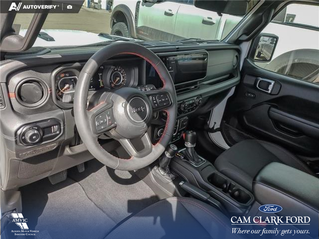 2024 Jeep Wrangler Rubicon (Stk: U38037) in Red Deer - Image 12 of 24