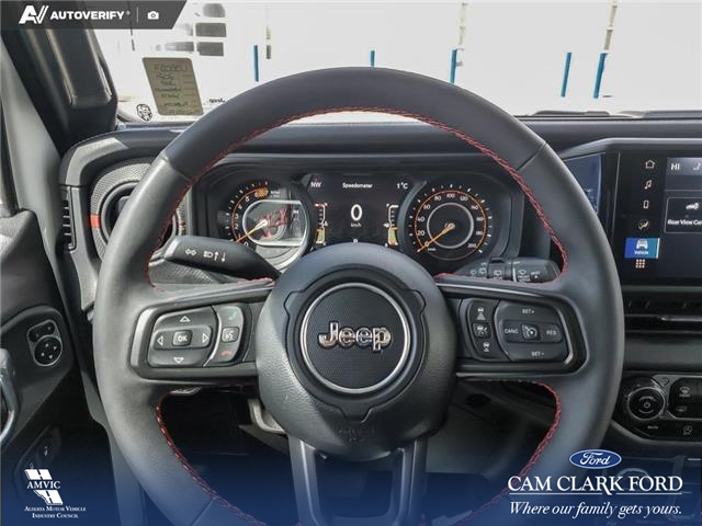 2024 Jeep Wrangler Rubicon (Stk: U38037) in Red Deer - Image 13 of 24