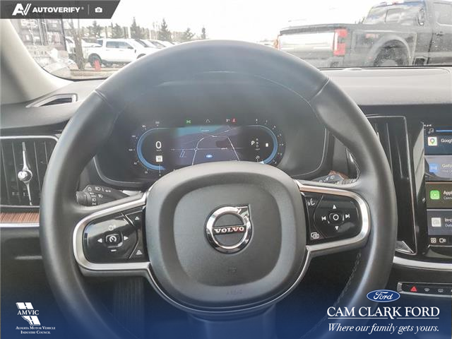 2024 Volvo V60 Cross Country B5 Plus (Stk: U38031) in Red Deer - Image 14 of 25