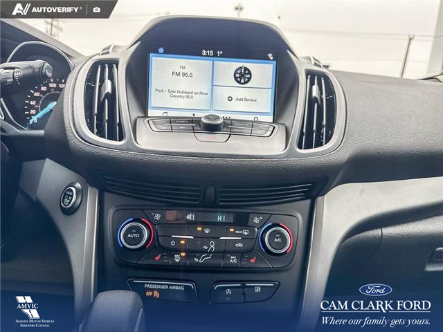 2019 Ford Escape SE (Stk: P7003) in Olds - Image 19 of 25