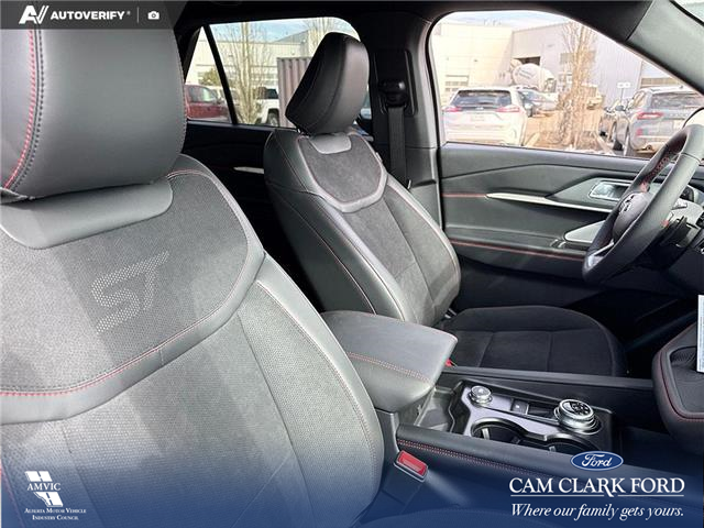 2026 Ford Explorer ST (Stk: 26S7875) in Red Deer - Image 22 of 25 2026 Ford Explorer ST (Stk: 26S7875) in Red Deer - Image 22 of 25