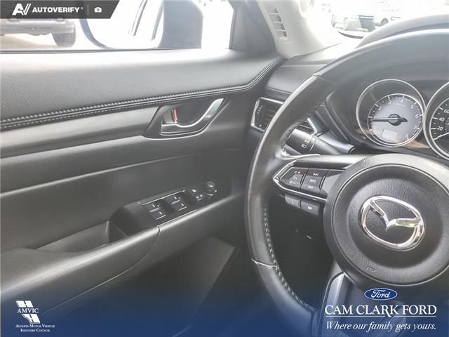 2020 Mazda CX-5 GS (Stk: U38108) in Red Deer - Image 17 of 25