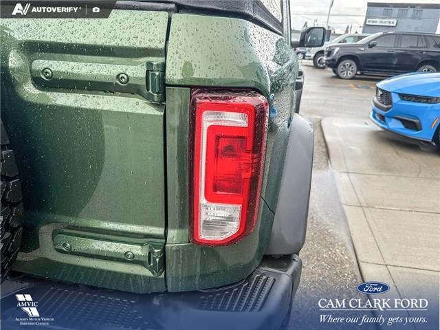 2023 Ford Bronco Black Diamond (Stk: P7050) in Olds - Image 10 of 24