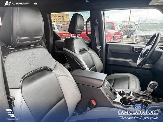 2023 Ford Bronco Black Diamond (Stk: P7050) in Olds - Image 21 of 24