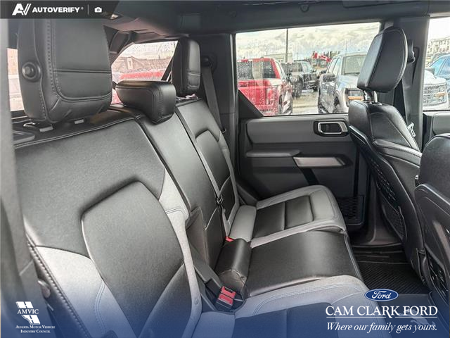 2023 Ford Bronco Black Diamond (Stk: P7050) in Olds - Image 22 of 24