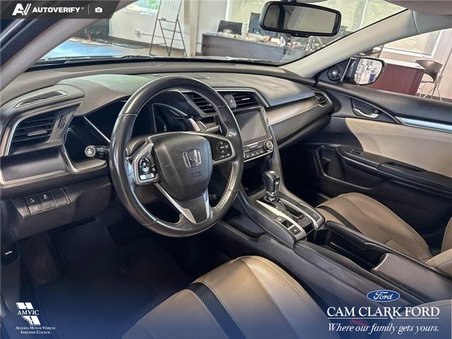 2016 Honda Civic Touring (Stk: P15143) in Airdrie - Image 13 of 25