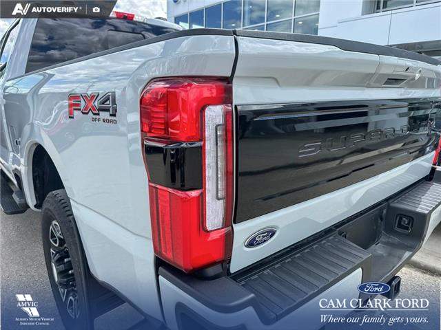 2025 Ford F-350 Platinum (Stk: P7071) in Olds - Image 11 of 25