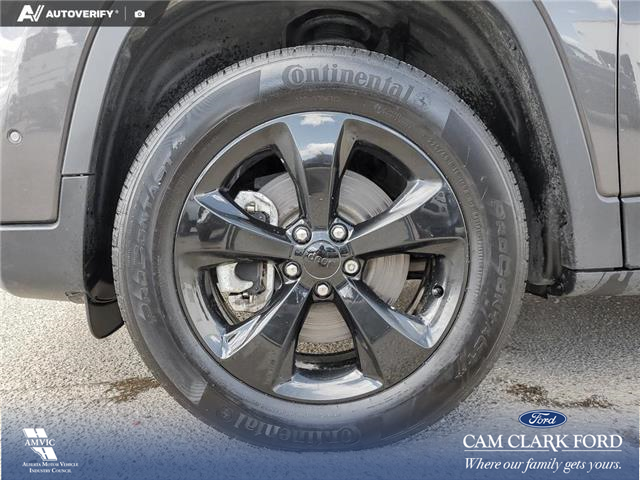 2023 Jeep Cherokee Altitude (Stk: U38152) in Red Deer - Image 6 of 25