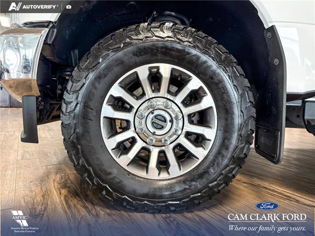 2022 Ford F-250 Lariat (Stk: RC20229) in Airdrie - Image 6 of 25