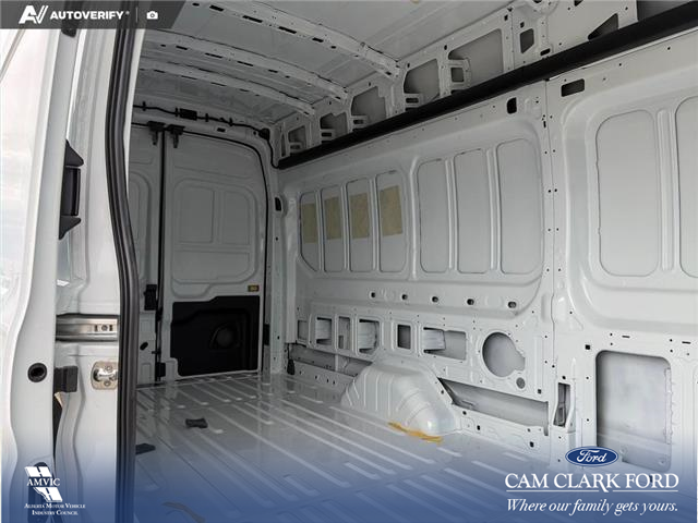 2026 Ford Transit-350 Cargo Base (Stk: 26AT0514) in Airdrie - Image 23 of 25