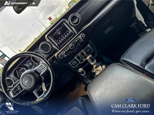 2020 Jeep Wrangler Unlimited Sahara (Stk: P1259) in Innisfail - Image 12 of 19