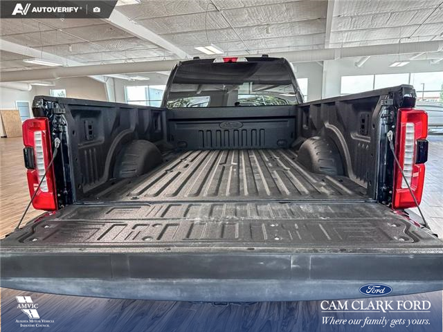 2026 Ford F-350 Lariat (Stk: P15280) in Airdrie - Image 11 of 24