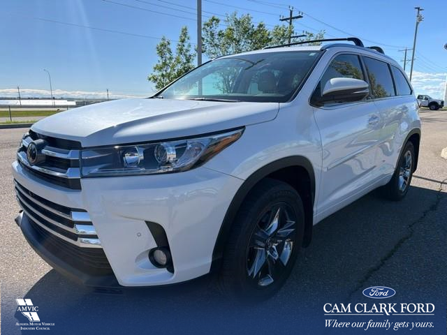 2018 Toyota Highlander Limited (Stk: P15308) in Airdrie - Image 1 of 6