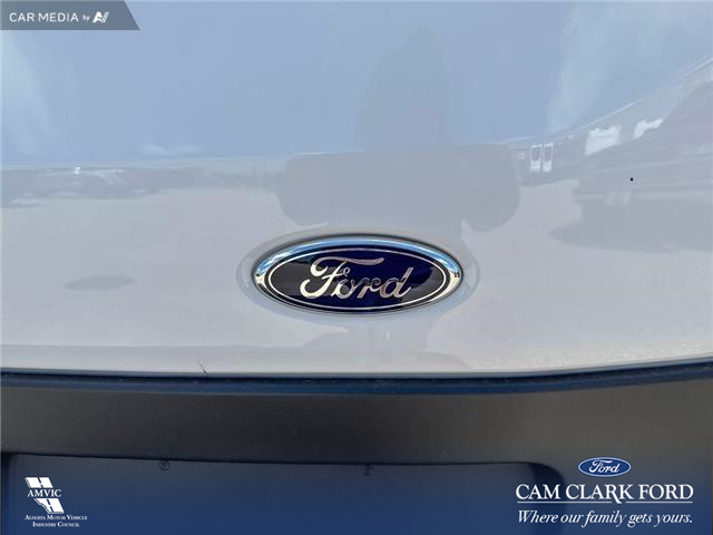 2025 Ford Transit-250 Cargo Base (Stk: 25T8236) in Olds - Image 9 of 25