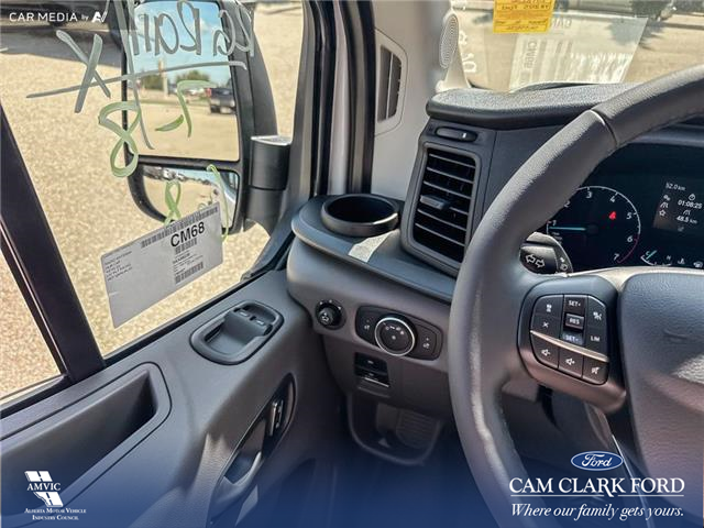 2025 Ford Transit-250 Cargo Base (Stk: 25T8236) in Olds - Image 17 of 25