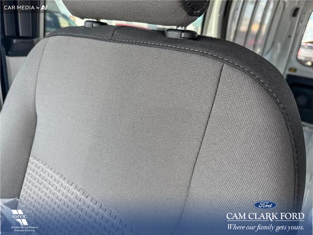 2025 Ford Transit-250 Cargo Base (Stk: 25T8236) in Olds - Image 20 of 25