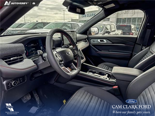 2026 Ford Explorer ST-Line (Stk: 26S8710) in Red Deer - Image 13 of 25