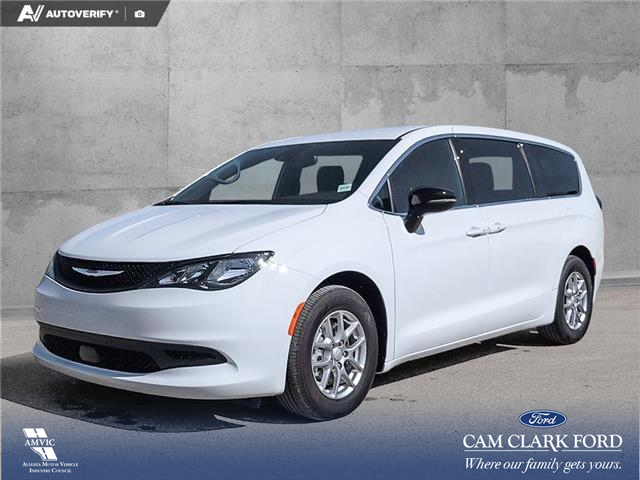 2025 Chrysler Grand Caravan SXT (Stk: P1194) in Innisfail - Image 1 of 23