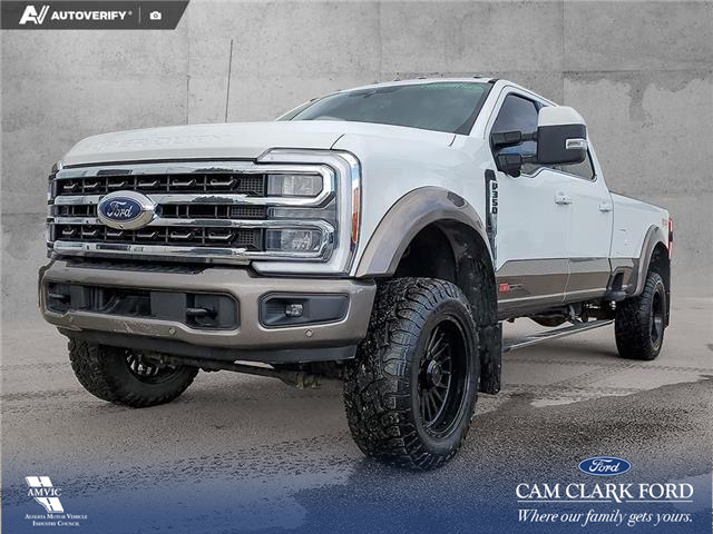 2023 Ford F-350 King Ranch (Stk: U37997) in Red Deer - Image 1 of 25