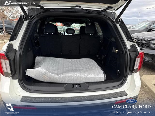 2026 Ford Explorer ST (Stk: 26S5453) in Red Deer - Image 12 of 25
