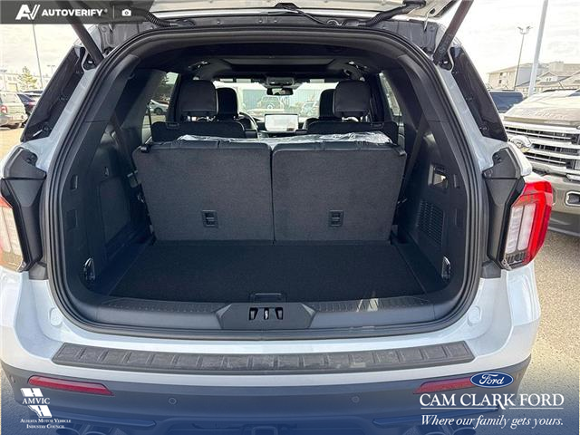 2026 Ford Explorer ST (Stk: 26S7875) in Red Deer - Image 12 of 25