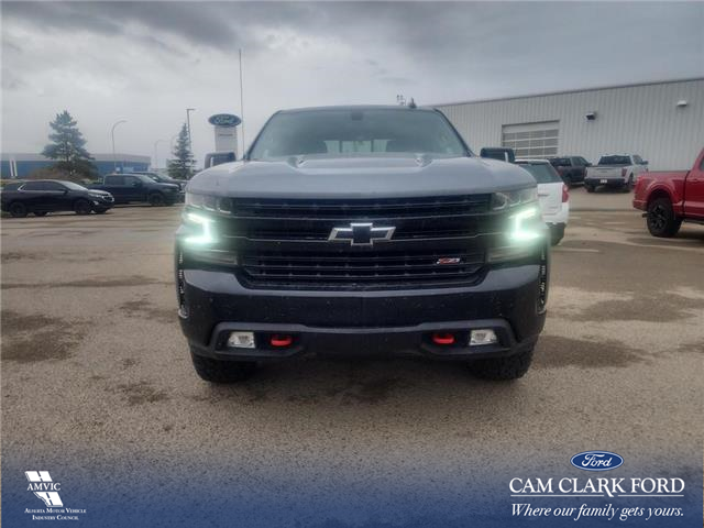 2021 Chevrolet Silverado 1500 LT Trail Boss (Stk: U38129) in Red Deer - Image 2 of 6