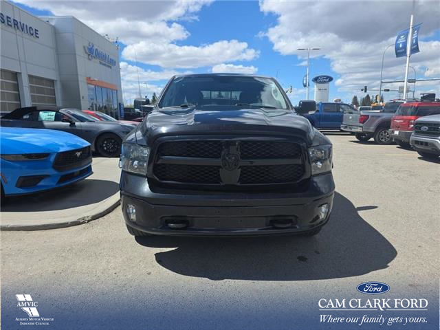 2018 RAM 1500 SLT (Stk: P7047) in Olds - Image 2 of 5