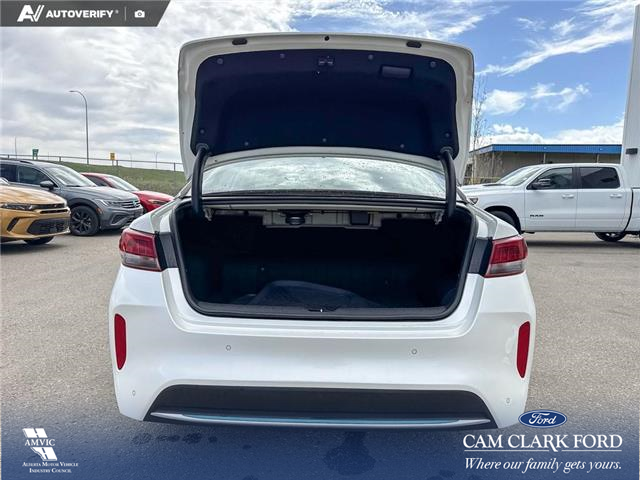 2020 Kia Optima Plug-In Hybrid EX (Stk: P1224) in Innisfail - Image 17 of 19