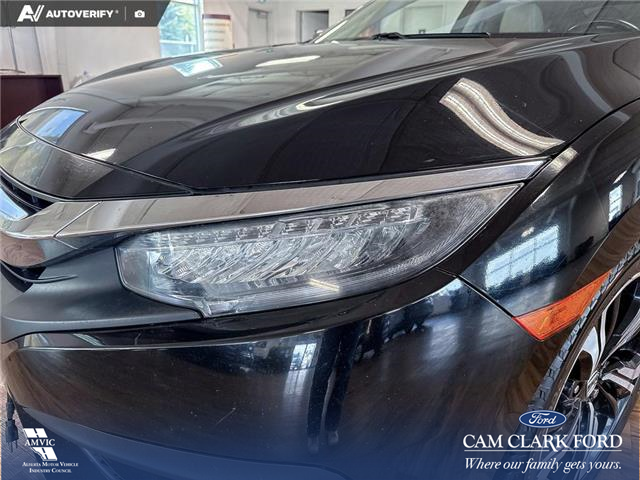 2016 Honda Civic Touring (Stk: P15143) in Airdrie - Image 8 of 25
