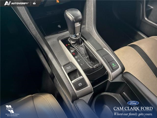 2016 Honda Civic Touring (Stk: P15143) in Airdrie - Image 18 of 25