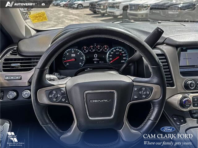 2017 GMC Yukon Denali (Stk: P1662) in Canmore - Image 14 of 27