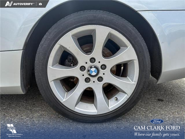 2011 BMW 328i xDrive (Stk: P7063) in Olds - Image 6 of 24 2011 BMW 328i xDrive (Stk: P7063) in Olds - Image 6 of 24