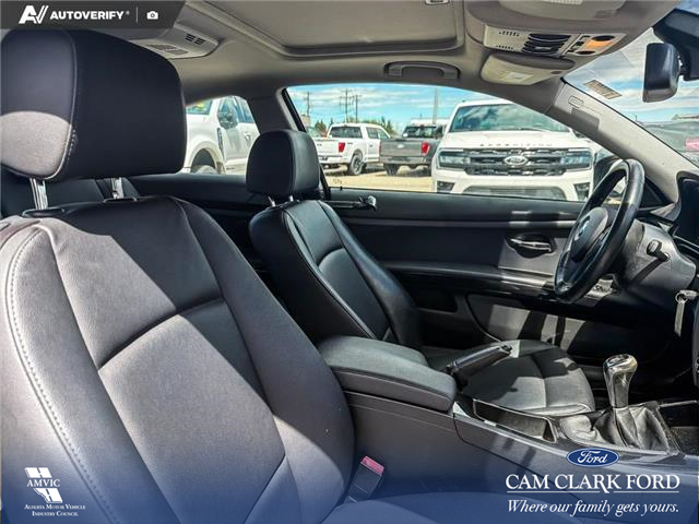 2011 BMW 328i xDrive (Stk: P7063) in Olds - Image 21 of 24 2011 BMW 328i xDrive (Stk: P7063) in Olds - Image 21 of 24