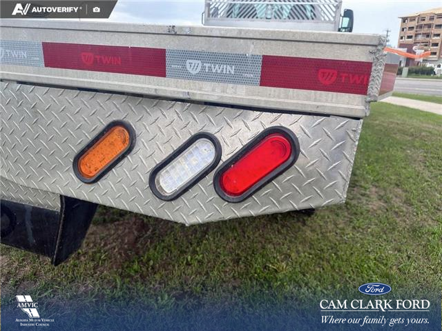 2023 Ford F-750 Diesel Base (Stk: P7064) in Olds - Image 11 of 24