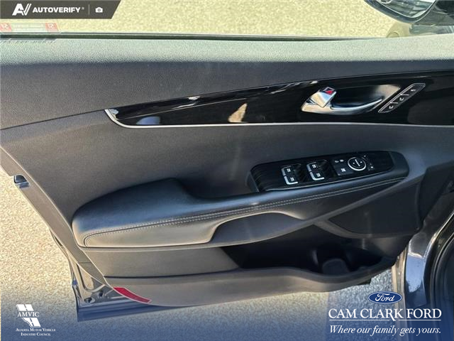 2019 Kia Sorento  (Stk: P1272) in Innisfail - Image 7 of 19