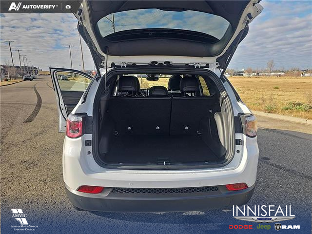 2026 Jeep Compass Limited (Stk: TJ015) in Innisfail - Image 10 of 24