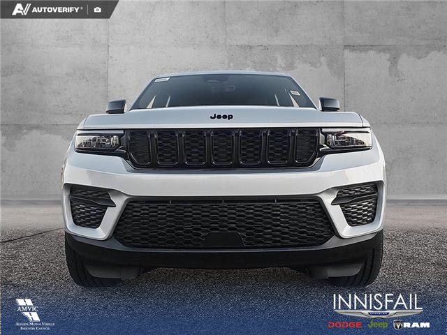 2025 Jeep Grand Cherokee Laredo (Stk: SJ058) in Innisfail - Image 2 of 24