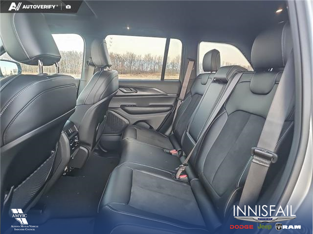 2025 Jeep Grand Cherokee Laredo (Stk: SJ058) in Innisfail - Image 16 of 24