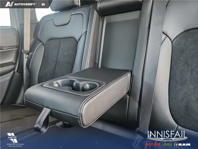 2025 Jeep Grand Cherokee Laredo (Stk: SJ058) in Innisfail - Image 21 of 24