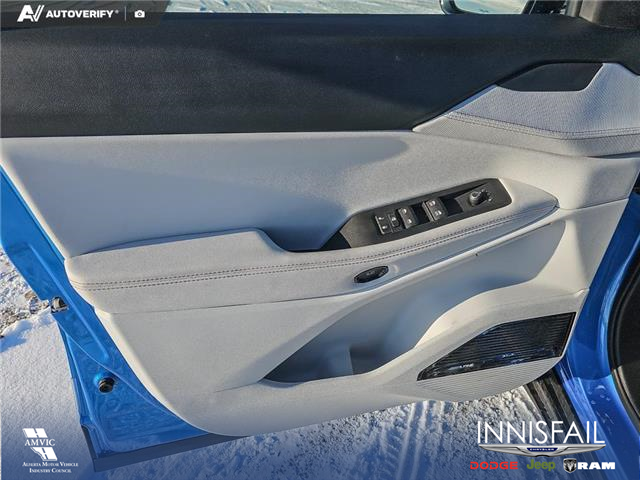 2026 Jeep Cherokee Laredo/Limited (Stk: TJ030) in Innisfail - Image 7 of 25
