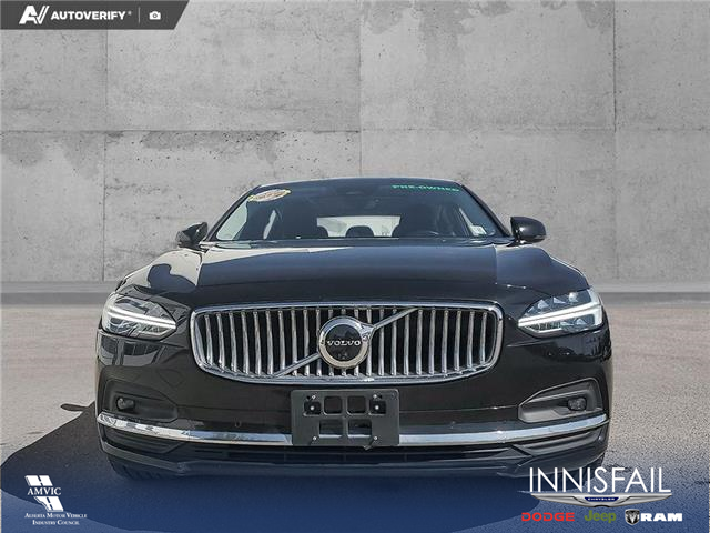 2022 Volvo S90 B6 Inscription (Stk: U37987) in Red Deer - Image 2 of 24