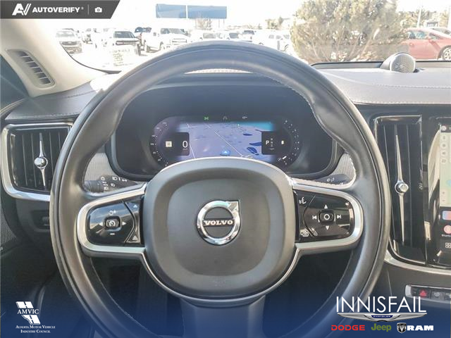 2022 Volvo S90 B6 Inscription (Stk: U37987) in Red Deer - Image 13 of 24