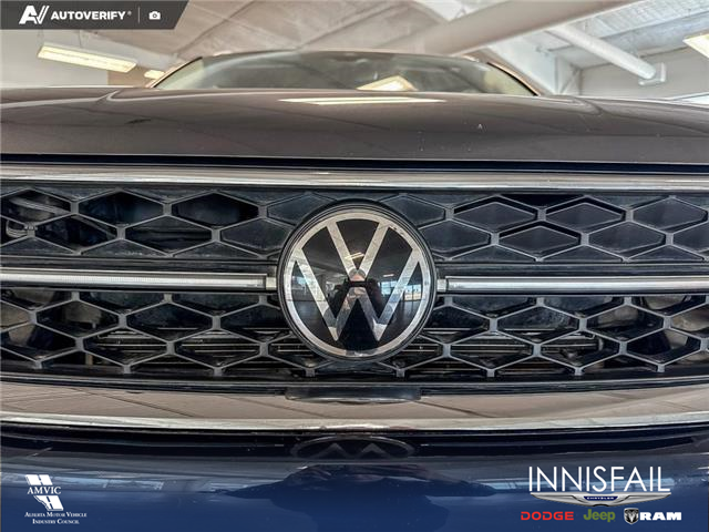 2022 Volkswagen Taos Highline (Stk: P15055) in Airdrie - Image 9 of 25