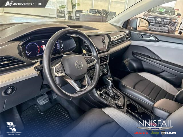2022 Volkswagen Taos Highline (Stk: P15055) in Airdrie - Image 13 of 25