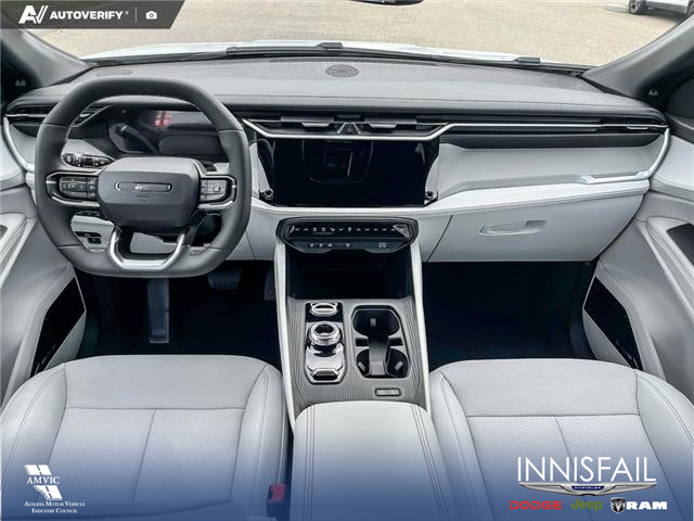 2026 Jeep Cherokee Laredo/Limited (Stk: TJ034) in Innisfail - Image 9 of 26