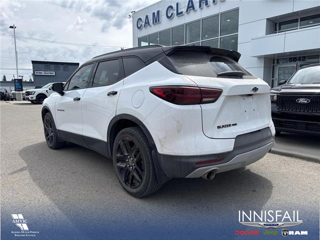2023 Chevrolet Blazer True North (Stk: P7065) in Olds - Image 4 of 5