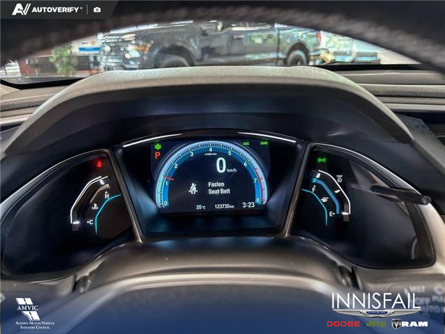 2016 Honda Civic Touring (Stk: P15143) in Airdrie - Image 15 of 25 2016 Honda Civic Touring (Stk: P15143) in Airdrie - Image 15 of 25