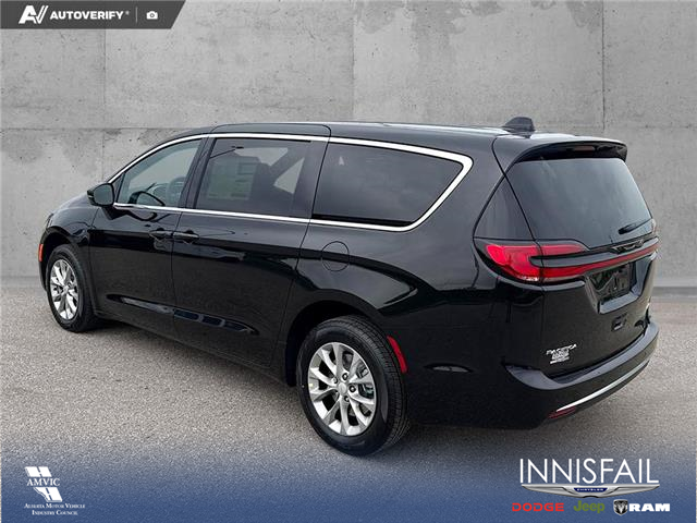 2027 Chrysler Pacifica Select (Stk: TC011) in Innisfail - Image 4 of 16