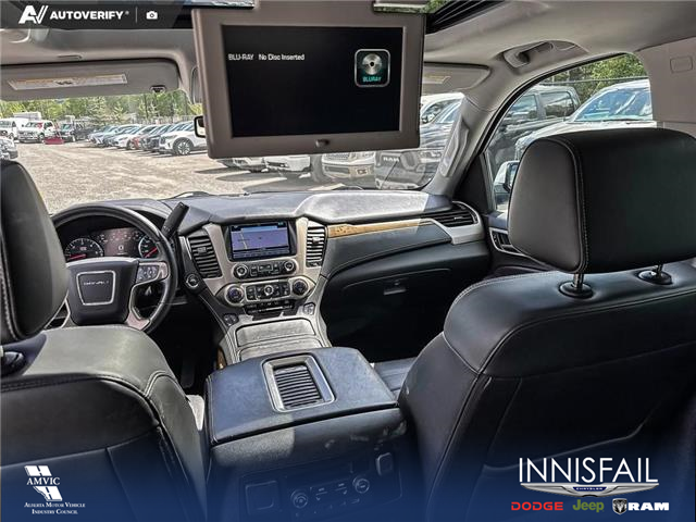 2017 GMC Yukon Denali (Stk: P1662) in Canmore - Image 26 of 27