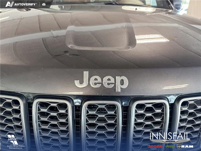 2019 Jeep Grand Cherokee Summit (Stk: P15178) in Airdrie - Image 9 of 25